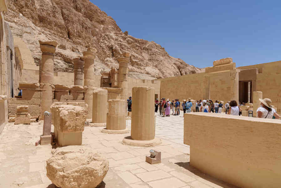Egipto 284 - Templo de Hatshepsut.jpg